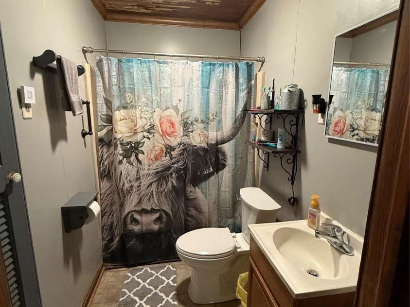 850 and 830 NC 152 Highway, China Grove, NC 28023.  MLS# CAR4265554, YatesRealty ID 21475. 