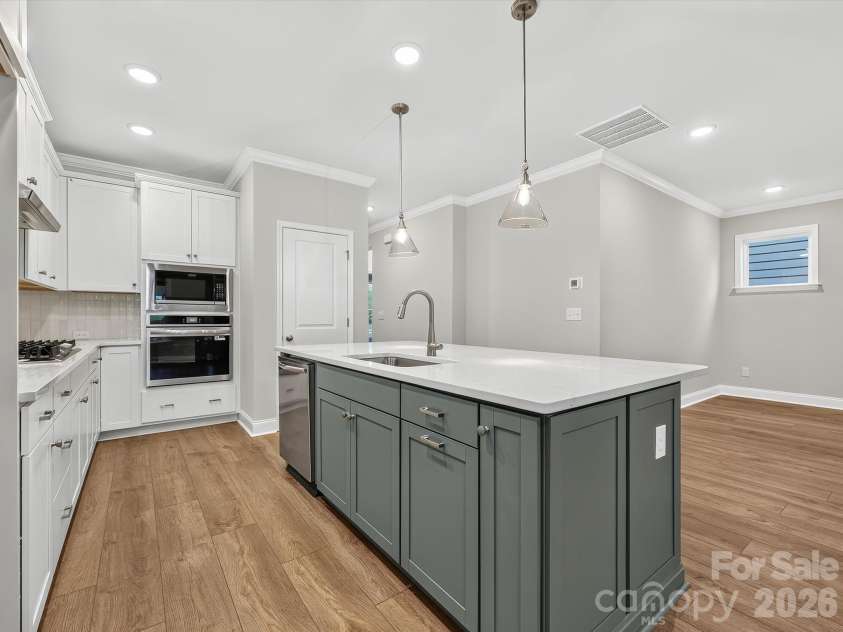 14018 Marlin Lane, Mint Hill, NC 28227.  MLS# CAR4372578, YatesRealty ID 21477. 