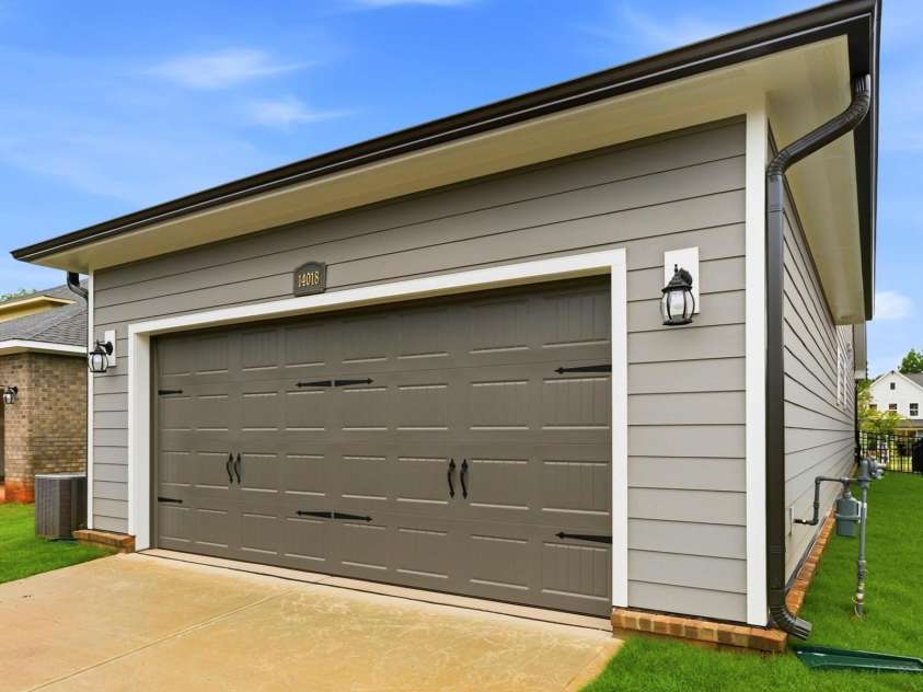 14018 Marlin Lane, Mint Hill, NC 28227.  MLS# CAR4372578, YatesRealty ID 21477. 
