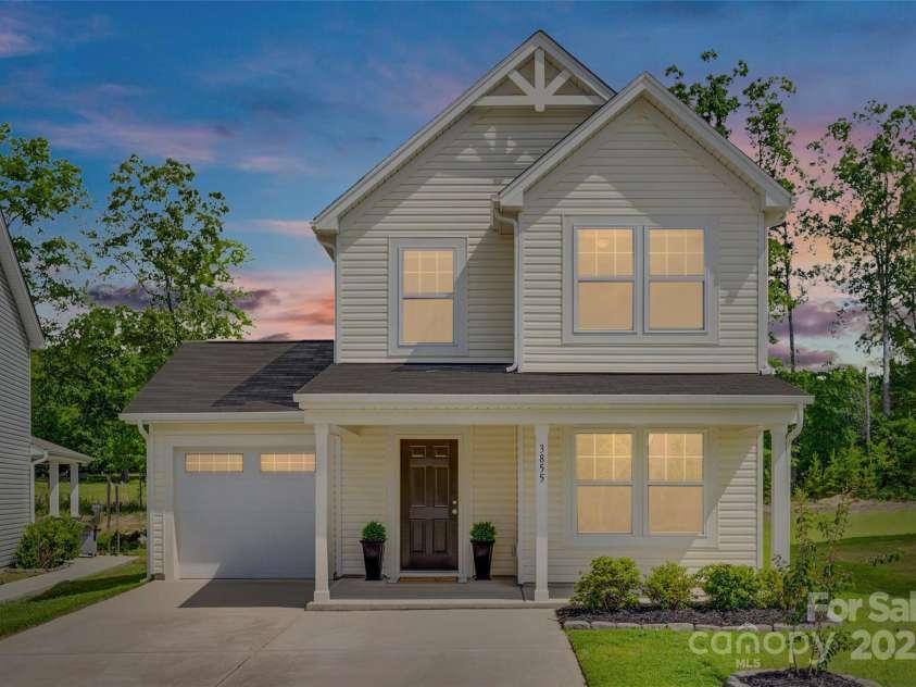 3855 Tersk Drive, Midland, NC 28107.  MLS# CAR4272087, YatesRealty ID 21477. 