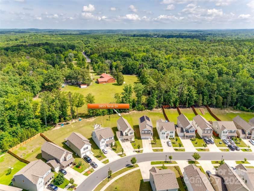 3855 Tersk Drive, Midland, NC 28107.  MLS# CAR4272087, YatesRealty ID 21477. 