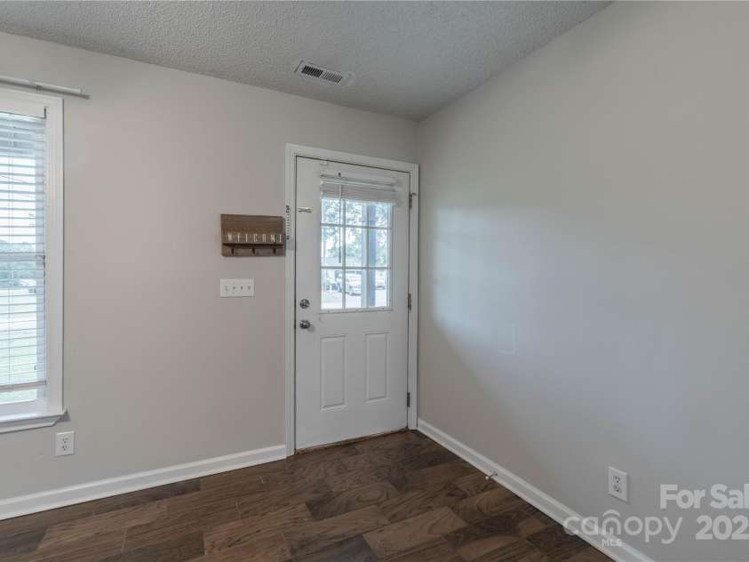 133 Pheasant Run Road, Troutman, NC 28166.  MLS# CAR4257279, YatesRealty ID 21481. 