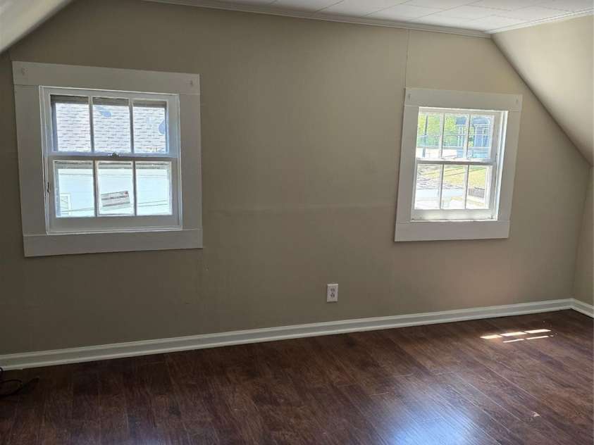 184 Cabarrus Avenue, Concord, NC 28025.  MLS# CAR4378600, YatesRealty ID 21482. 