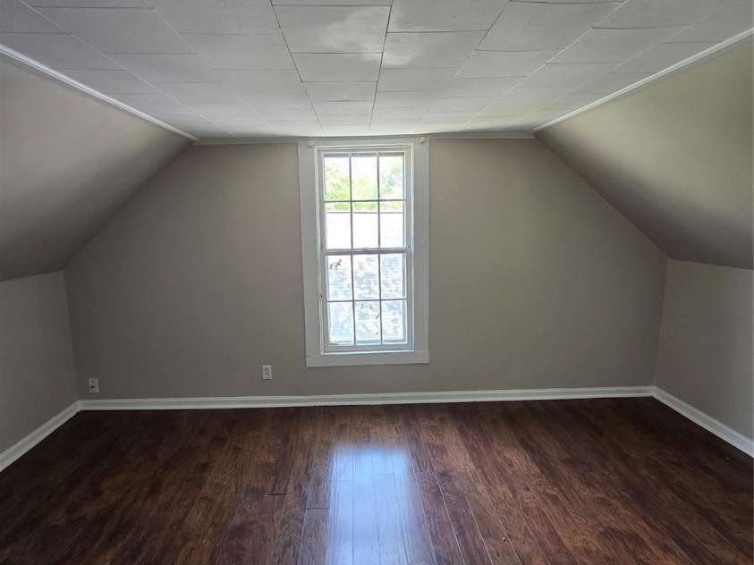 184 Cabarrus Avenue, Concord, NC 28025.  MLS# CAR4378600, YatesRealty ID 21482. 