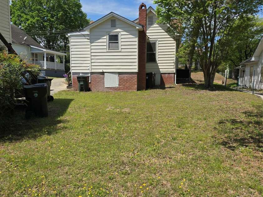 184 Cabarrus Avenue, Concord, NC 28025.  MLS# CAR4378600, YatesRealty ID 21482. 