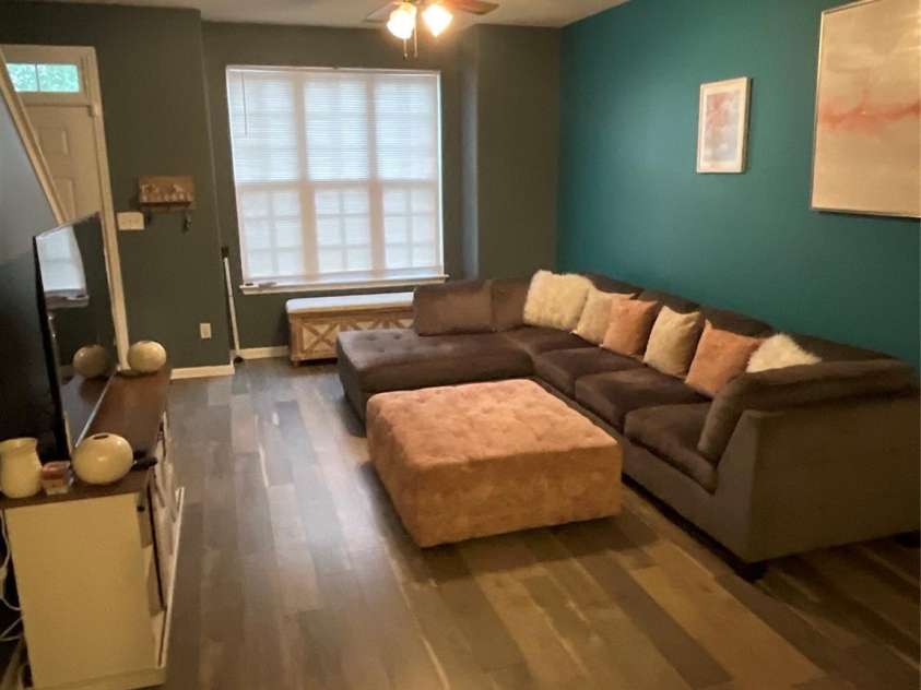 571 Goldstaff Lane, Charlotte, NC 28273.  MLS# CAR4266581, YatesRealty ID 21482. 