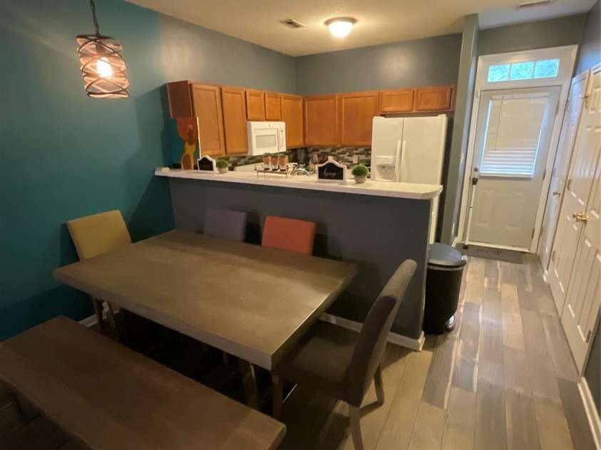 571 Goldstaff Lane, Charlotte, NC 28273.  MLS# CAR4266581, YatesRealty ID 21482. 