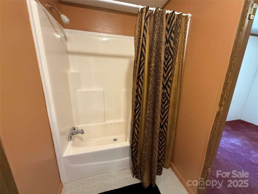 4183 Tonys Trail, Lenoir, NC 28645.  MLS# CAR4272189, YatesRealty ID 21484. 