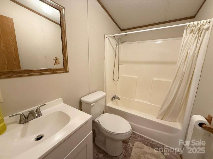 4183 Tonys Trail, Lenoir, NC 28645.  MLS# CAR4272189, YatesRealty ID 21484. 