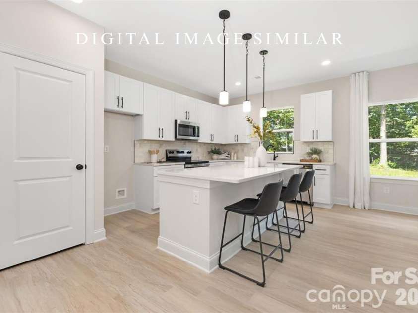 7001 Ware Road, Charlotte, NC 28212.  MLS# CAR4362682, YatesRealty ID 21484. 