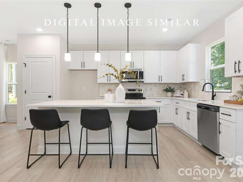 7001 Ware Road, Charlotte, NC 28212.  MLS# CAR4362682, YatesRealty ID 21484. 