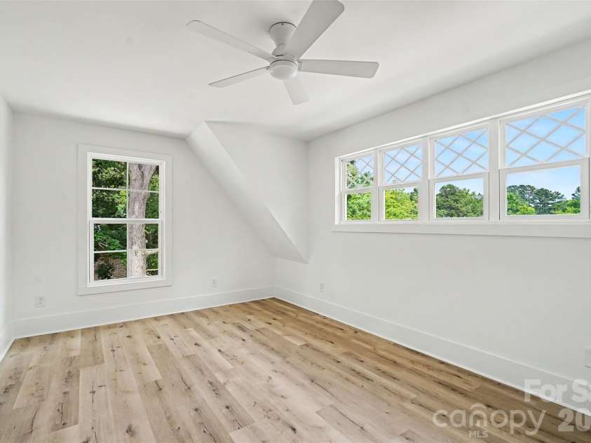 7933 Large Oak Lane, Mint Hill, NC 28227.  MLS# CAR4375275, YatesRealty ID 21485. 