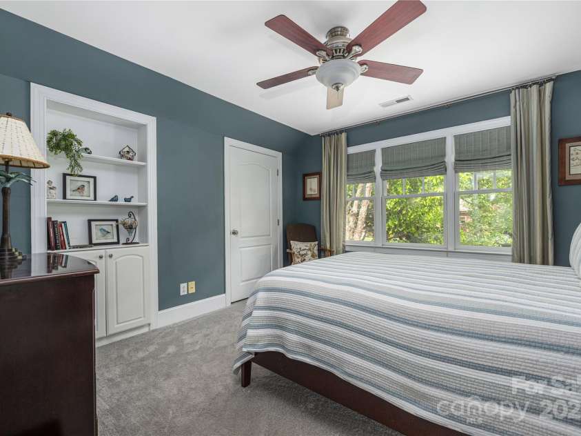 1701 Truman Road, Charlotte, NC 28205.  MLS# CAR4267191, YatesRealty ID 21487. 