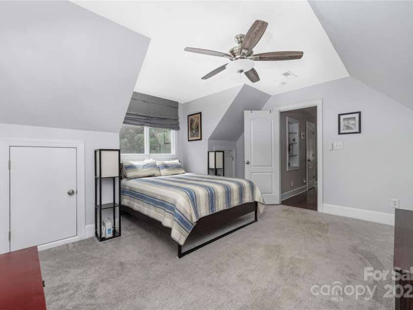 1701 Truman Road, Charlotte, NC 28205.  MLS# CAR4267191, YatesRealty ID 21487. 