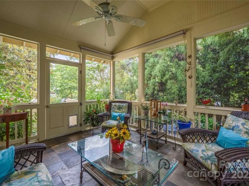 1701 Truman Road, Charlotte, NC 28205.  MLS# CAR4267191, YatesRealty ID 21487. 