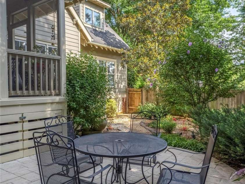 1701 Truman Road, Charlotte, NC 28205.  MLS# CAR4267191, YatesRealty ID 21487. 