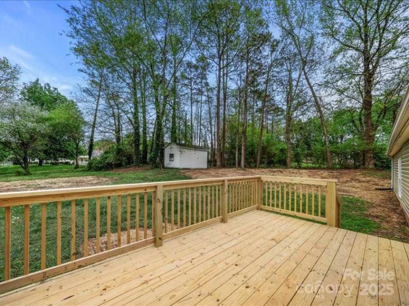 141 Hickory Creek Drive, Gastonia, NC 28052.  MLS# CAR4243072, YatesRealty ID 21489. Back deck