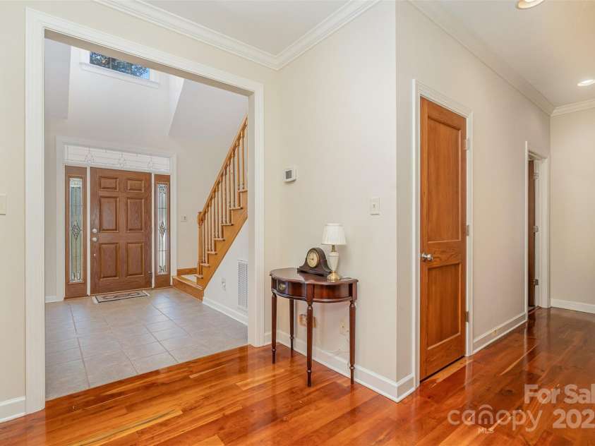 125 Cherokee Drive, Mooresville, NC 28117.  MLS# CAR4223035, YatesRealty ID 2149. 