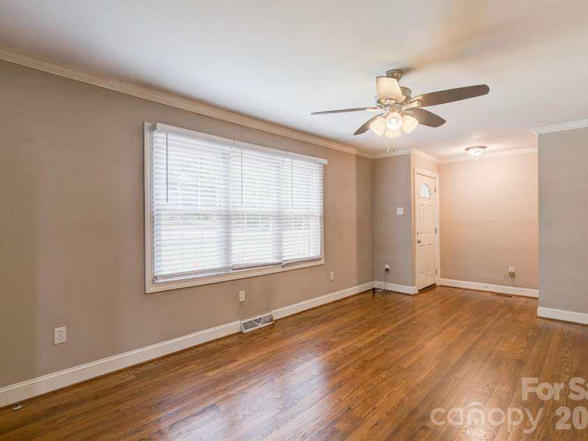 156 Blackmon Circle, Kershaw, SC 29067.  MLS# CAR4377102, YatesRealty ID 21490. 