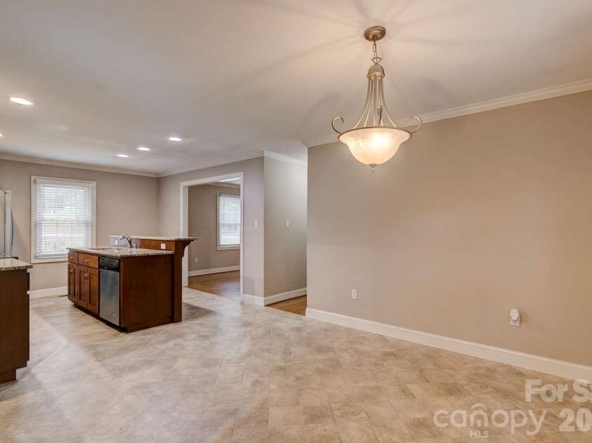 156 Blackmon Circle, Kershaw, SC 29067.  MLS# CAR4377102, YatesRealty ID 21490. 