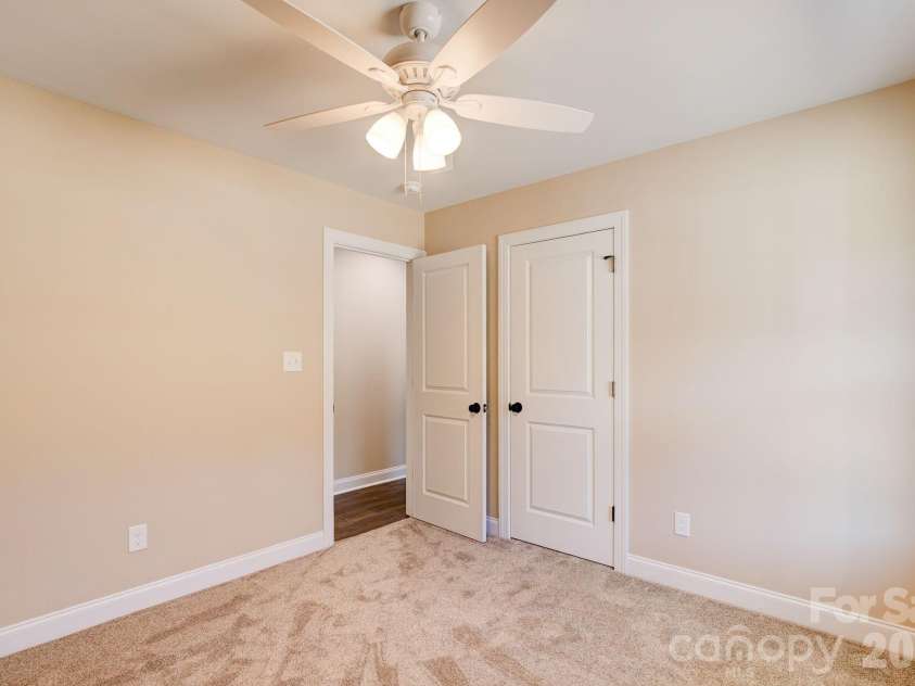 156 Blackmon Circle, Kershaw, SC 29067.  MLS# CAR4377102, YatesRealty ID 21490. 