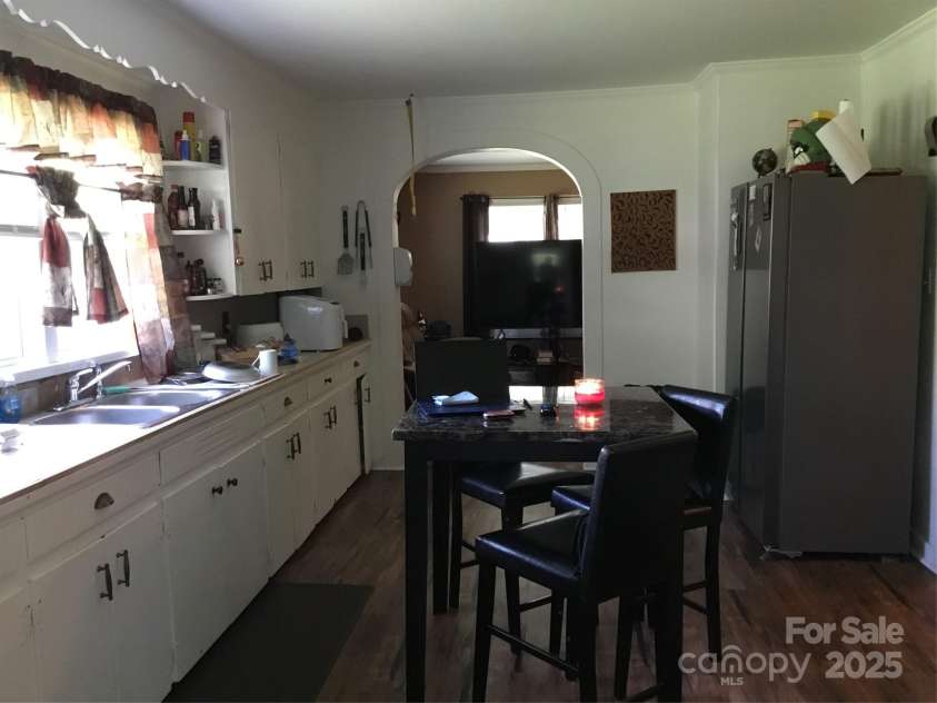 448 Belk Street, Lancaster, SC 29720.  MLS# CAR4270608, YatesRealty ID 21490. Kitchen