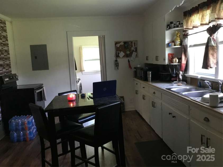 448 Belk Street, Lancaster, SC 29720.  MLS# CAR4270608, YatesRealty ID 21490. Kitchen