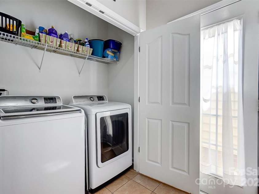 13610 Aldenbrook Drive, Huntersville, NC 28078.  MLS# CAR4246545, YatesRealty ID 21491. Laundry