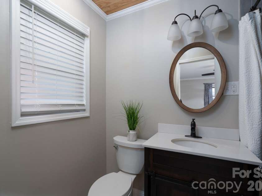 2808 Murdock Lane, Albemarle, NC 28001.  MLS# CAR4311465, YatesRealty ID 21491. 