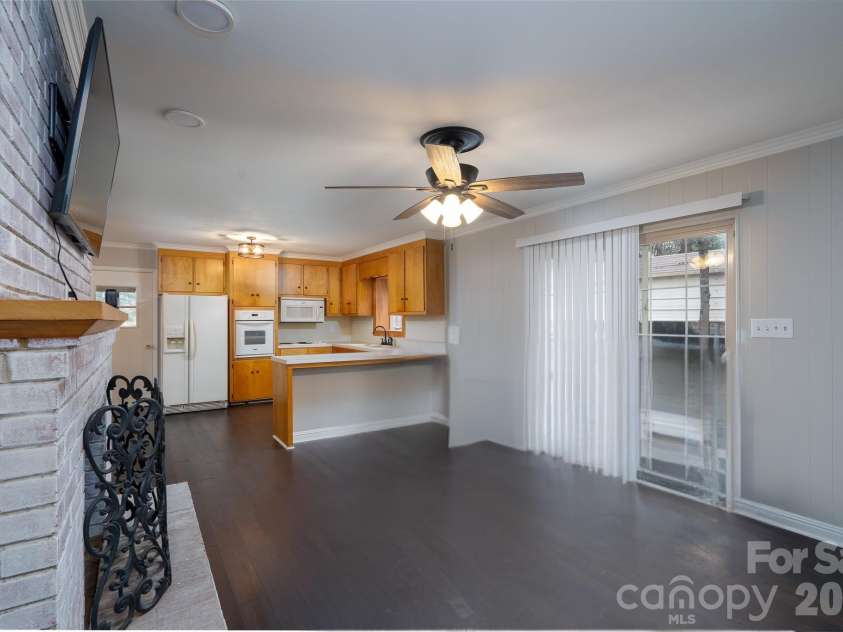 2808 Murdock Lane, Albemarle, NC 28001.  MLS# CAR4311465, YatesRealty ID 21491. 