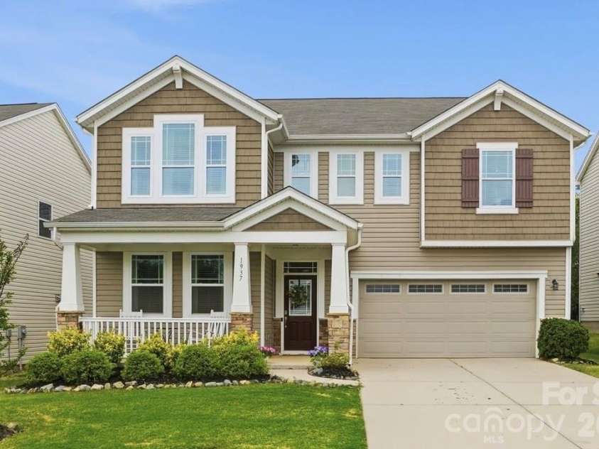 1937 Tablerock Drive, York, SC 29745.  MLS# CAR4380071, YatesRealty ID 21493. 