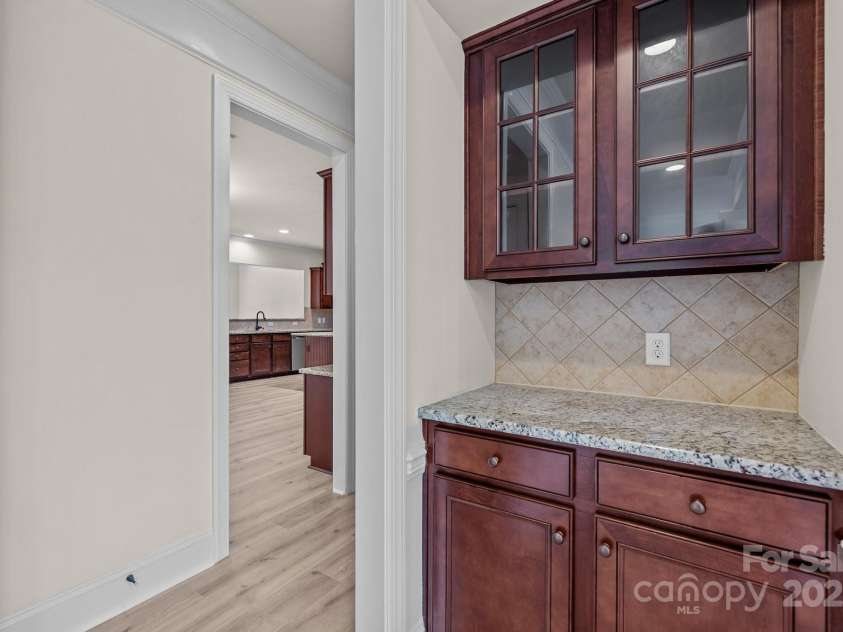 10508 Kristens Mare Drive, Charlotte, NC 28277.  MLS# CAR4265377, YatesRealty ID 21494. 