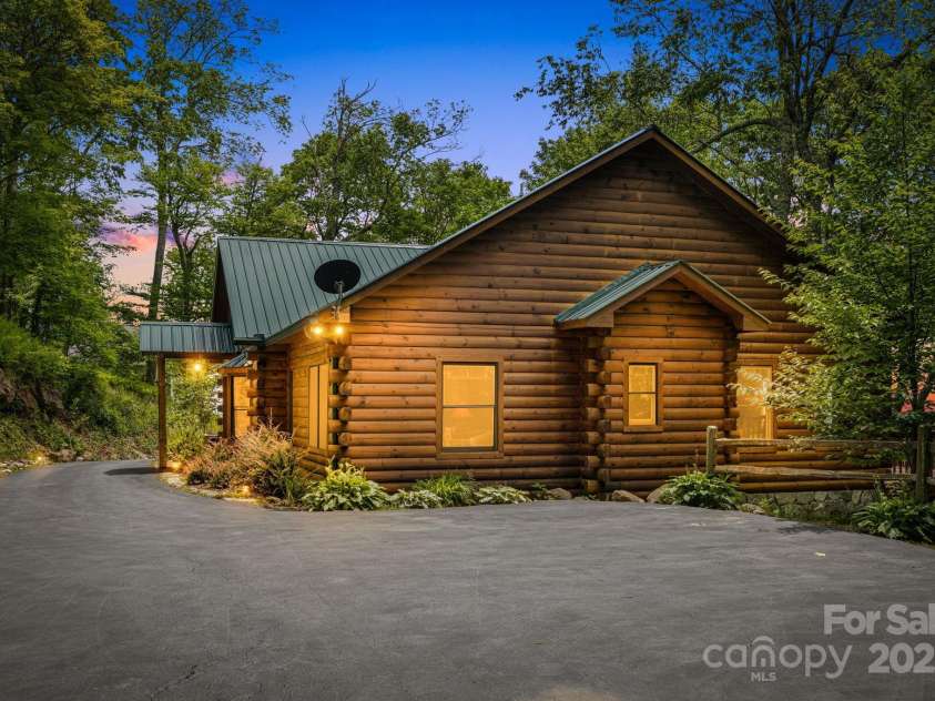 587 Grouse Thicket Road, Mars Hill, NC 28754.  MLS# CAR4269206, YatesRealty ID 21495. Multiple parking spots