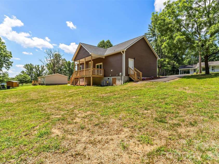 2162 Watson Road, Lenoir, NC 28645.  MLS# CAR4379743, YatesRealty ID 21496. 