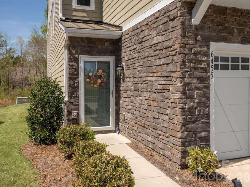 6455 Kinder Lane, Lancaster, SC 29720.  MLS# CAR4364427, YatesRealty ID 21497. 
