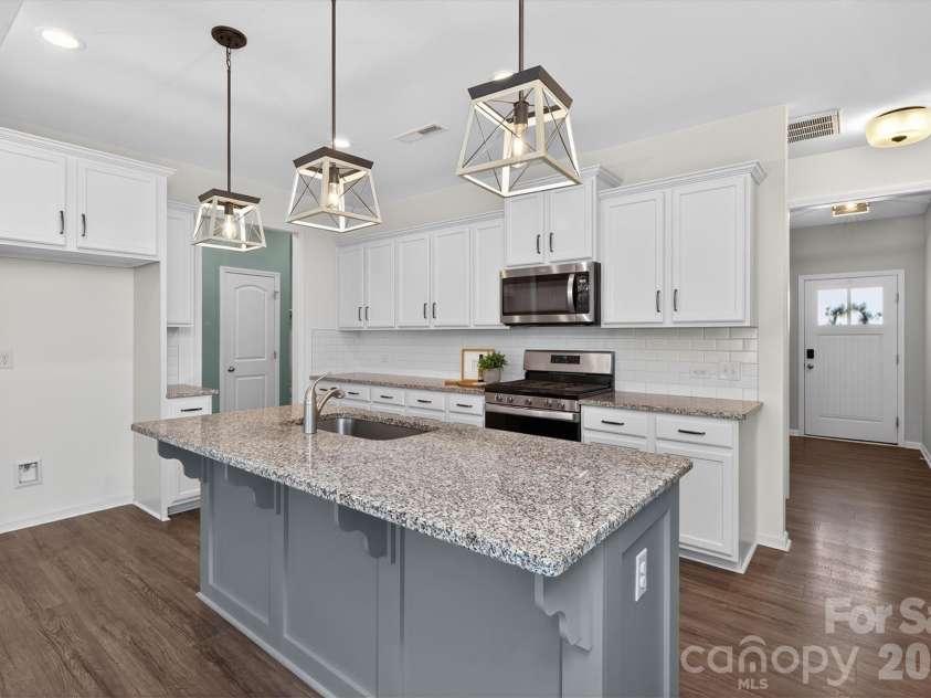 6455 Kinder Lane, Lancaster, SC 29720.  MLS# CAR4364427, YatesRealty ID 21497. 
