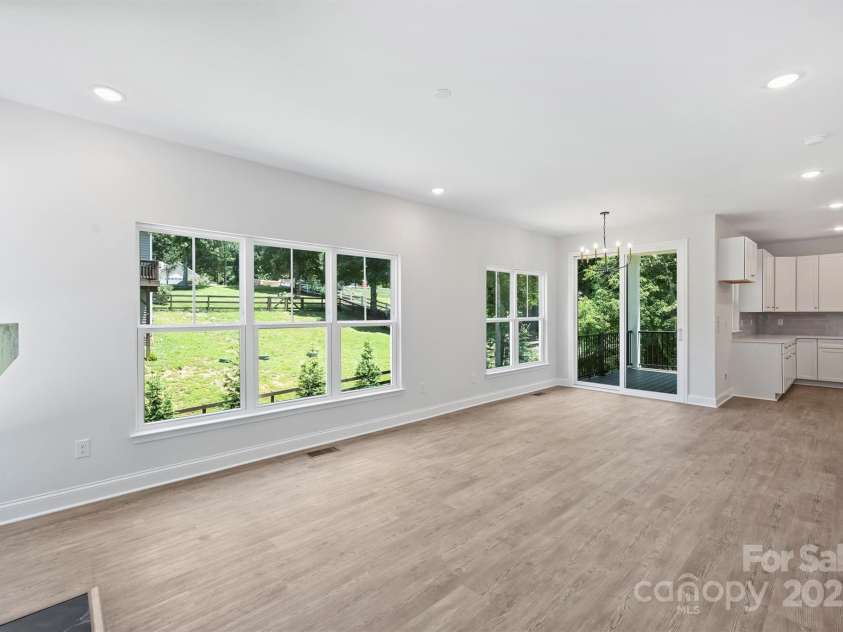 164 Meadow Glen Drive, Troutman, NC 28166.  MLS# CAR4273229, YatesRealty ID 21498. 