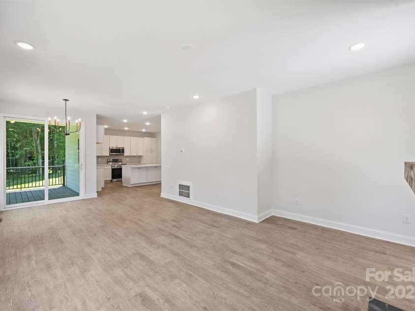 164 Meadow Glen Drive, Troutman, NC 28166.  MLS# CAR4273229, YatesRealty ID 21498. 