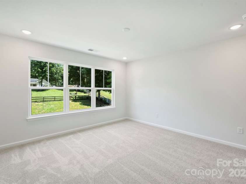 164 Meadow Glen Drive, Troutman, NC 28166.  MLS# CAR4273229, YatesRealty ID 21498. 