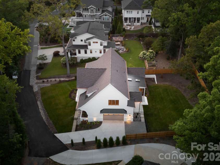 444 Hunter Lane, Charlotte, NC 28211.  MLS# CAR4405254, YatesRealty ID 21498. Aerial side view.