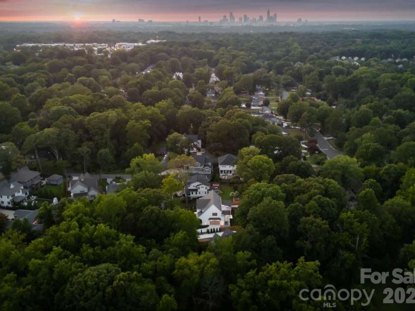 444 Hunter Lane, Charlotte, NC 28211.  MLS# CAR4405254, YatesRealty ID 21498. Aerial side view.