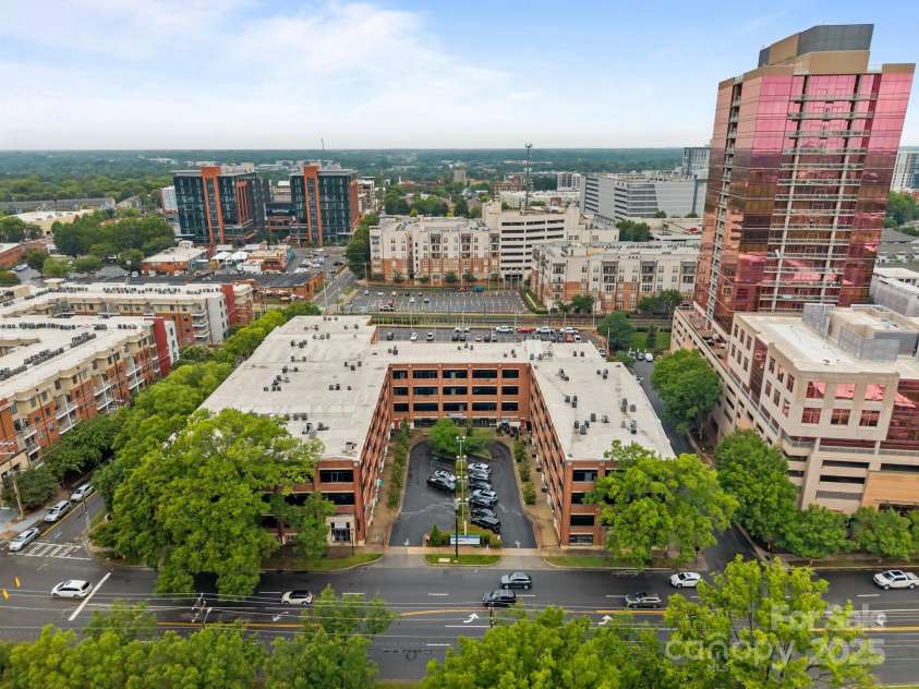 310 Arlington Avenue, Charlotte, NC 28203.  MLS# CAR4282024, YatesRealty ID 215. 