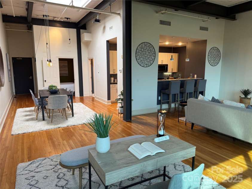 310 Arlington Avenue, Charlotte, NC 28203.  MLS# CAR4325506, YatesRealty ID 215. 