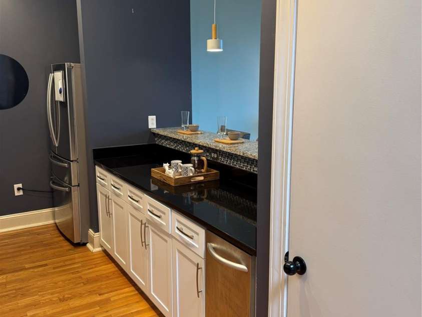 310 Arlington Avenue, Charlotte, NC 28203.  MLS# CAR4325506, YatesRealty ID 215. 