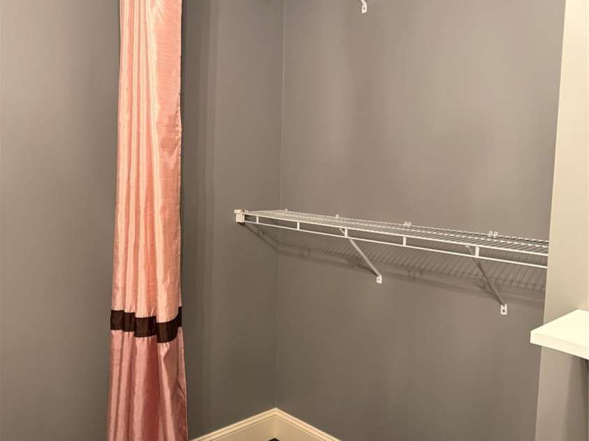 310 Arlington Avenue, Charlotte, NC 28203.  MLS# CAR4325506, YatesRealty ID 215. 