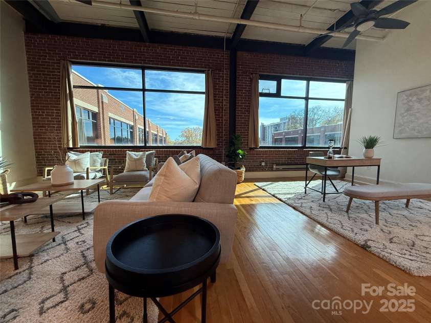 310 Arlington Avenue, Charlotte, NC 28203.  MLS# CAR4325506, YatesRealty ID 215. 