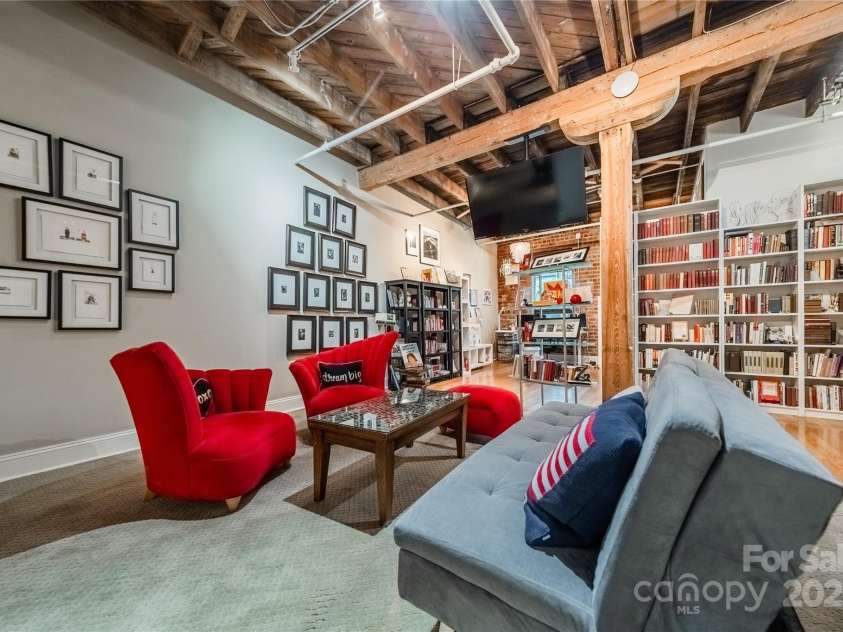 310 Arlington Avenue, Charlotte, NC 28203.  MLS# CAR4326247, YatesRealty ID 215. 