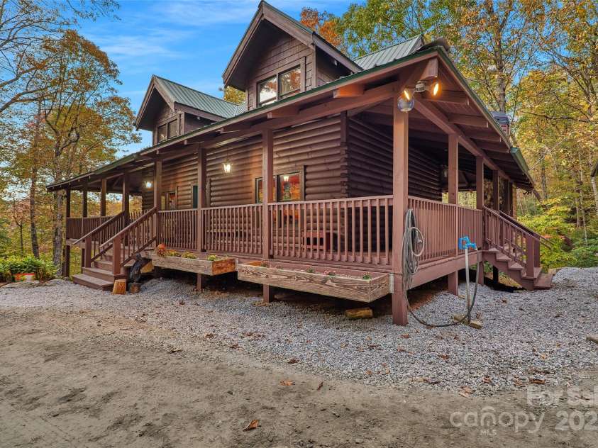 325, 141 & 75 Owl Haven Lane, Cedar Mountain, NC 28718.  MLS# CAR4315418, YatesRealty ID 2150. 