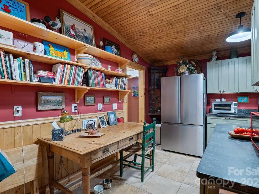 325, 141 & 75 Owl Haven Lane, Cedar Mountain, NC 28718.  MLS# CAR4315418, YatesRealty ID 2150. 