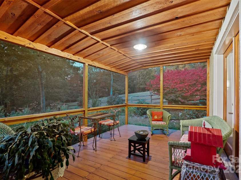 325, 141 & 75 Owl Haven Lane, Cedar Mountain, NC 28718.  MLS# CAR4315418, YatesRealty ID 2150. 